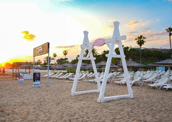 A Ξενοδοχείο Σιντέ