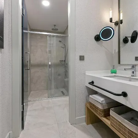 Hotel A